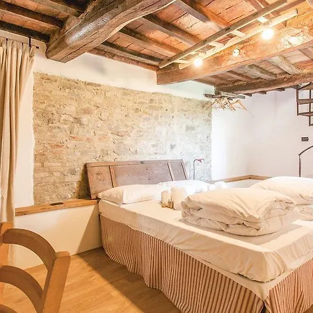 Two-bedroom In Bevagna