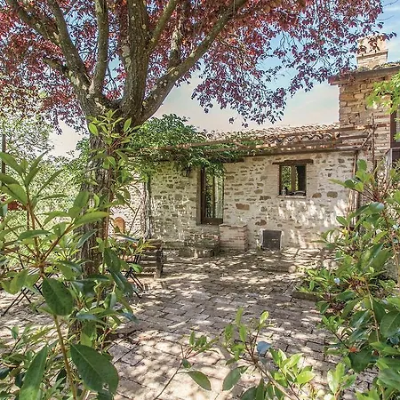 Διαμέρισμα Two-bedroom In Bevagna Torre del Colle