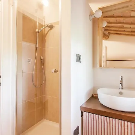 Two-bedroom In Bevagna Διαμέρισμα Torre del Colle