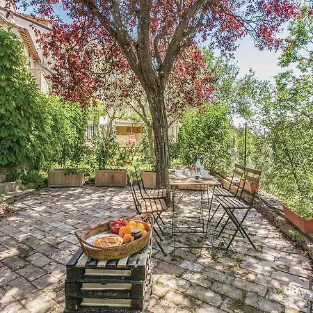 Two-bedroom In Bevagna